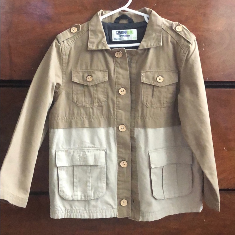 Cute cargo jacket .... BRAND NEW‼️
